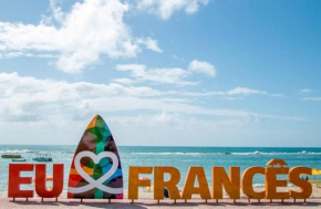Apt Frances